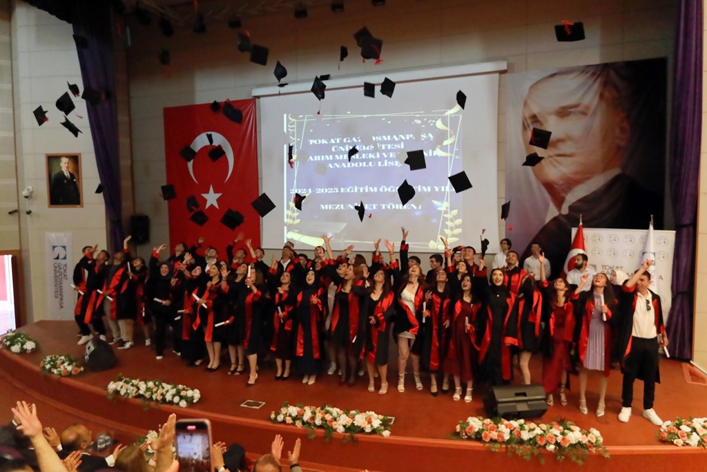 Tarım Teknik Anadolu Lisesi ilk mezunlarını verdi