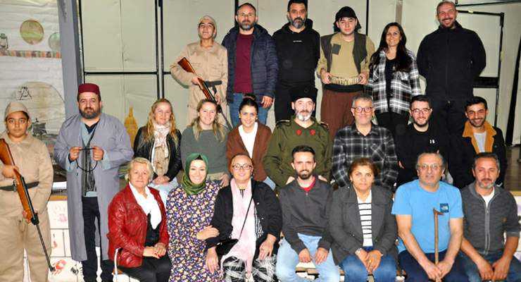 Bir perde açtık tarihe işte “HEY ONBEŞLİ”