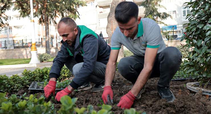 Tokat Belediyesi şehrin her noktasında kesintisiz çalışıyor
