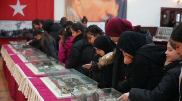 Çanakkale Gezici Müzesi Sergisi Turhal’da
