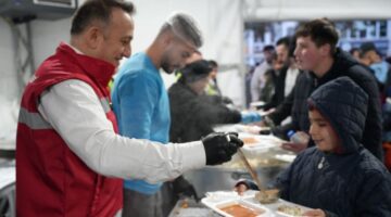 Erdem Ural: Ramazan dayanışma zamanıdır