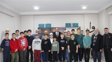 Erbaa Kaymakamı Demir, hafız öğrencilerle buluştu