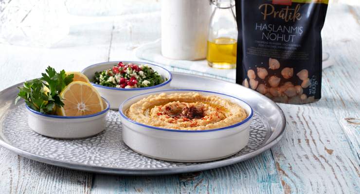 Bir kasede nohuttan fazlası var: “Humus”